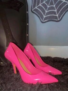 Aldo Bright Hot Pink Patent Pointed-Toe High Heels